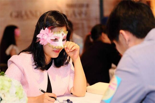 婚俗改革新力量：红娘团队推动乡村文明建设